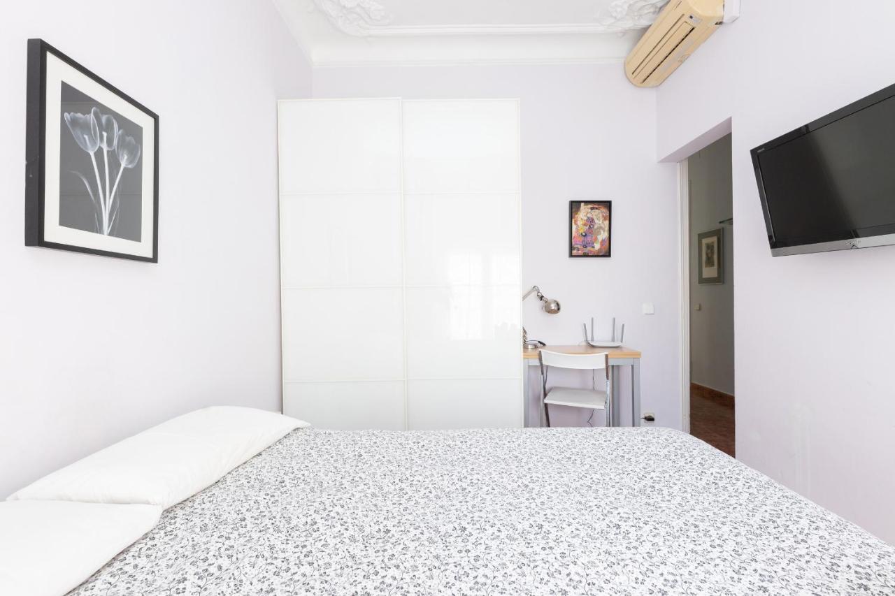 Appartement Aparteasy - Modernist Flat In Eixample Center *